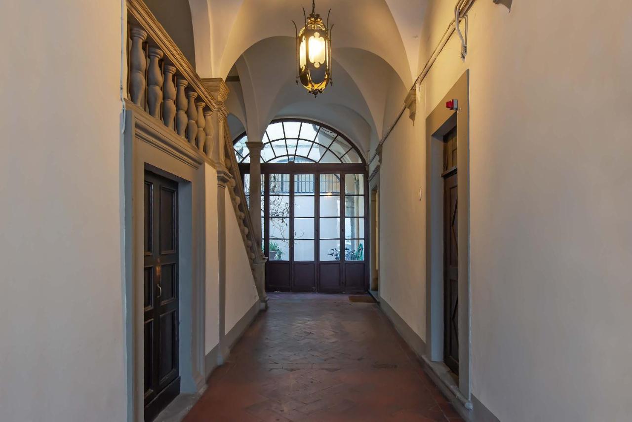 Lovely Flat In The Historical Palazzo Gherardi Florencia Exterior foto